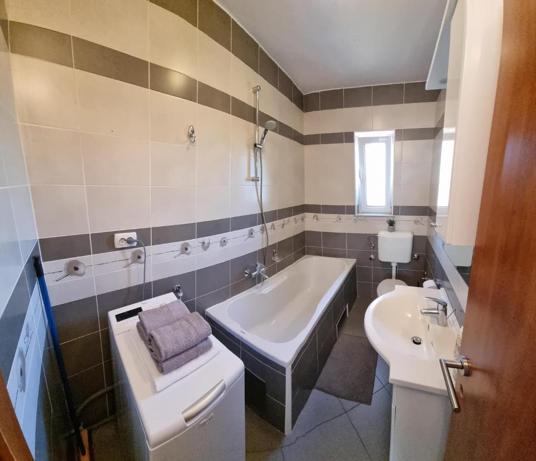 Apartments Cosic Grebaštica Eksteriør billede