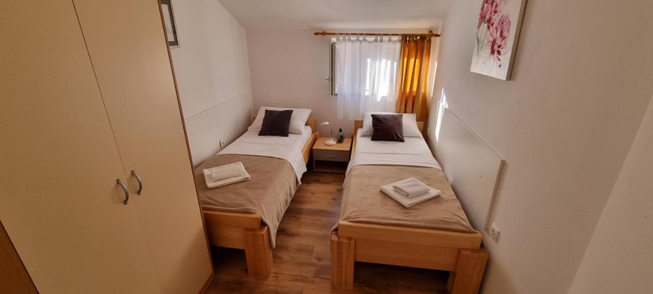 Apartments Cosic Grebaštica Eksteriør billede